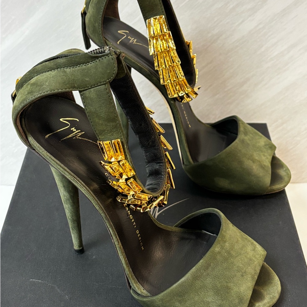 Giuseppe Zanotti Alien Apricot and Olive Design (w/box and duster)